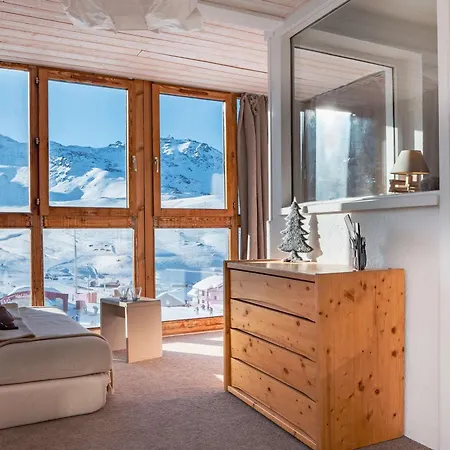 Aux Pieds - 6 Pers, Et Pratique - Fr-1-637-92 * Val Thorens