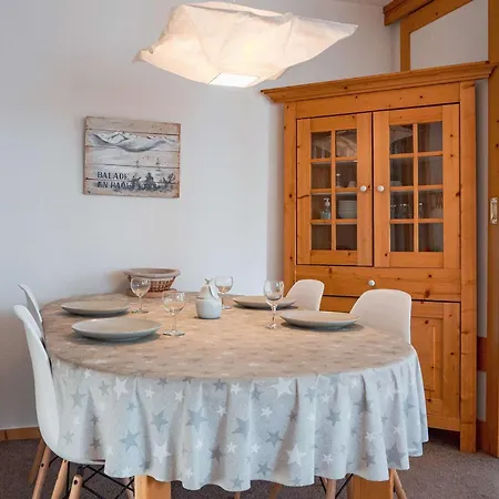 Apartment Aux Pieds - 6 Pers, Et Pratique - Fr-1-637-92 *